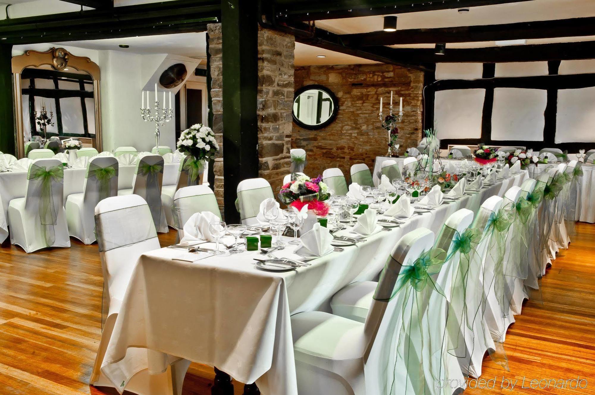 Talbot Hotel Leominster Nhà hàng bức ảnh